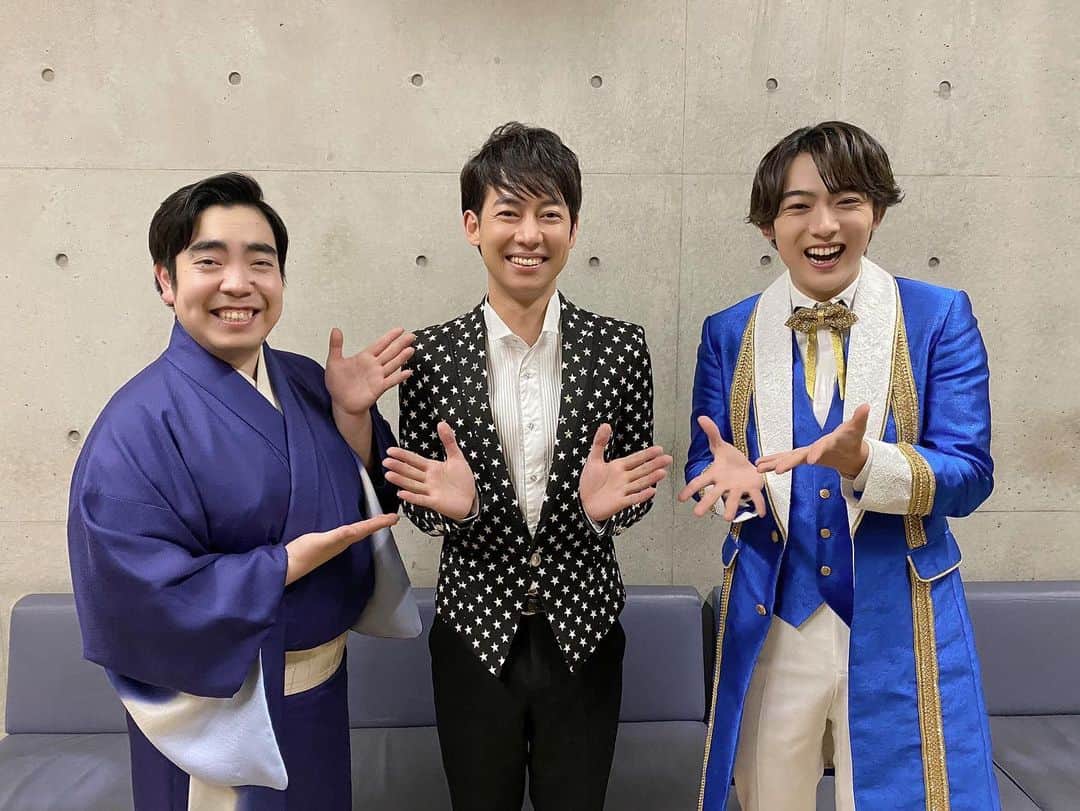 のインスタグラム：「明日❣️ 3/12(日) 19:30〜は NHK BSプレミアム📺 『新BS日本のうた 大阪府岸和田市』が放送になります。  オール近畿地方出身者 (三重も一応近畿？w)  という事で、 歌に、笑いに、お芝居に⁉️ 盛りだくさんです👏  いやあ、 この収録📺 大月みやこさん、川中美幸さん、中村美津子さん、 神野美伽さん、田川寿美さん、浅田あつこさん、 徳永ゆうきさん、辰巳ゆうとさん、山西あかりさん とまあまあまあ  みなさま個性的で かなり面白かったです🤣  わたくしはうすめww  ぜひぜひぜひ ご覧くださいませ♪  ゆうき♪  #松阪ゆうき  #nhkbsプレミアム  #新bs日本のうた  #徳永ゆうき さん #辰巳ゆうと さん #渡辺健太アナウンサー  #見てね」