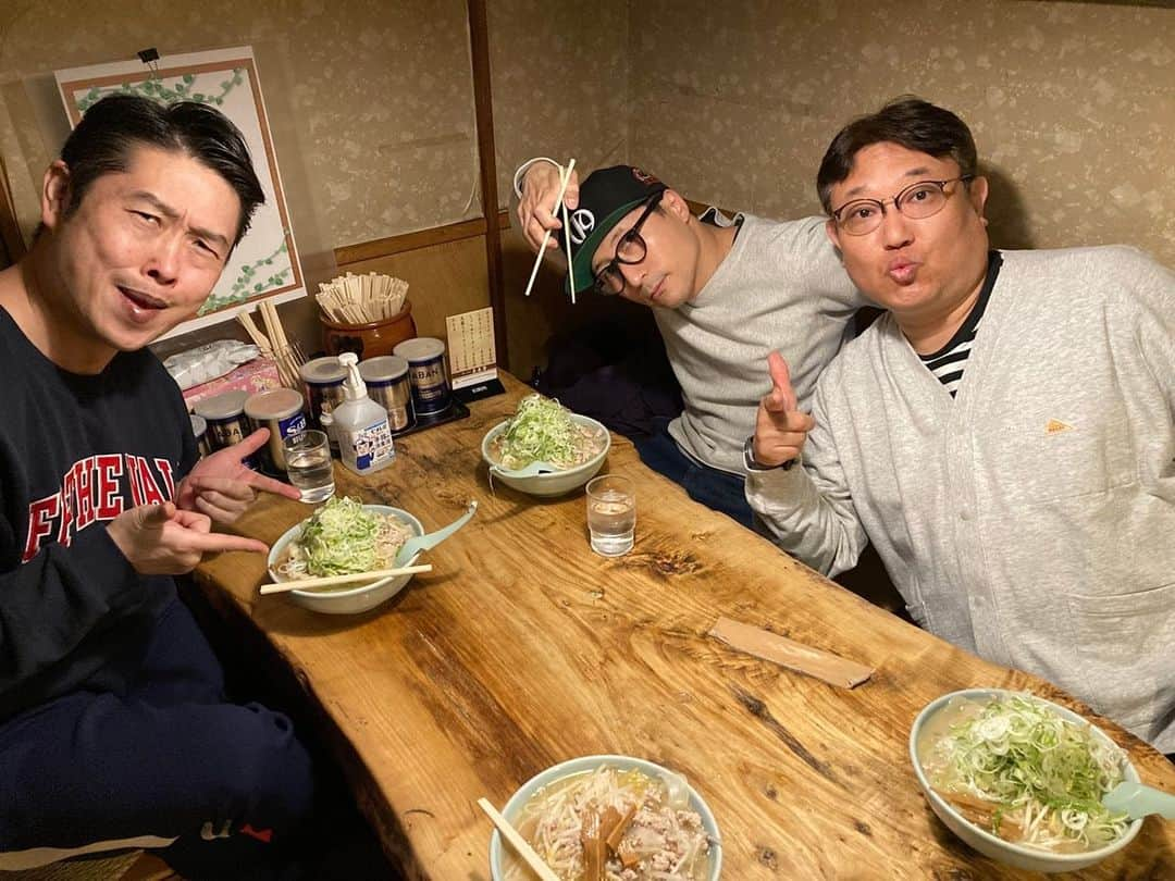 すっちーのインスタグラム：「北海道でラーメン🍜」