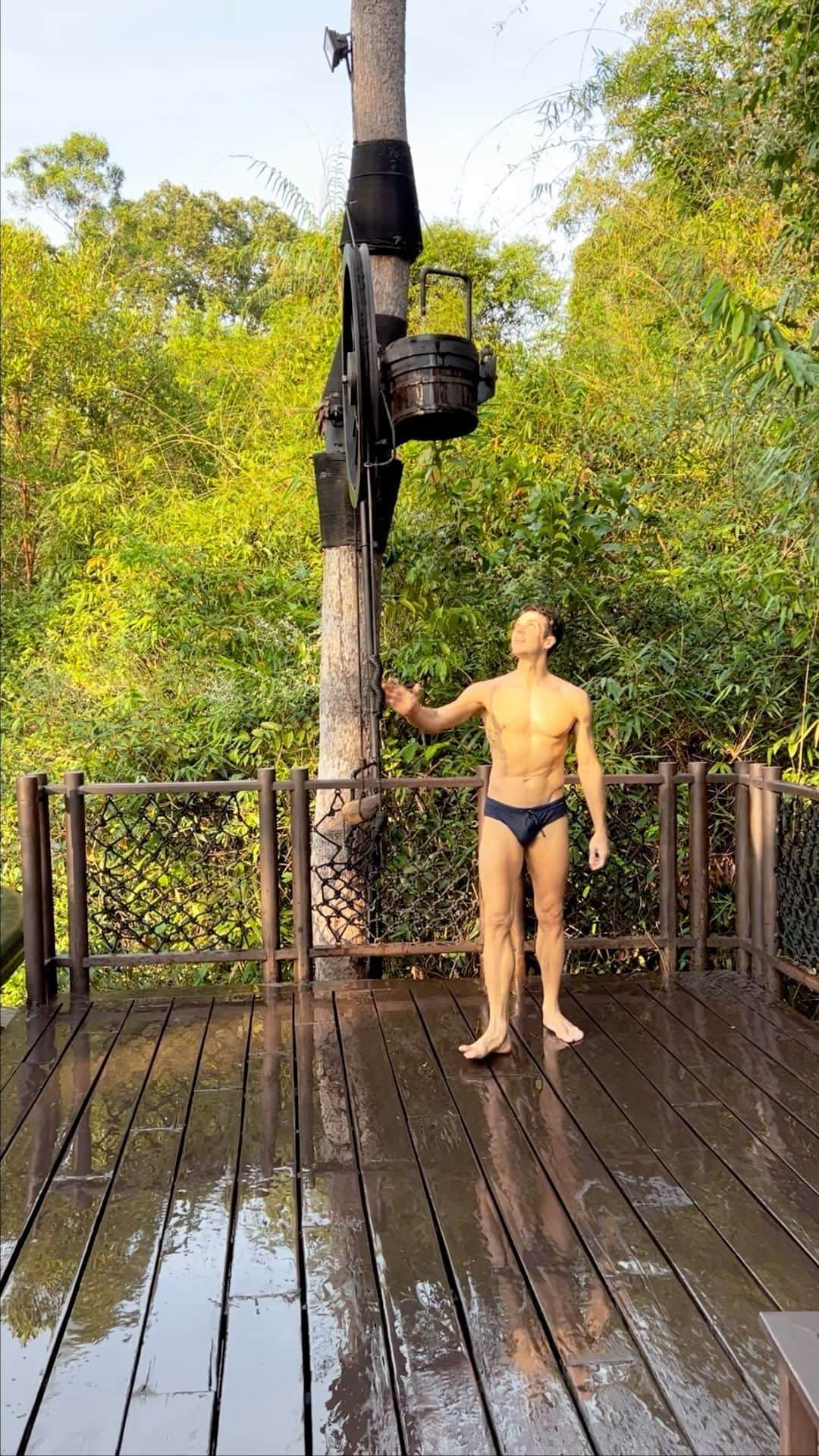 ロベルト・ボッレのインスタグラム：「My mid-season break ❤️🇰🇭」