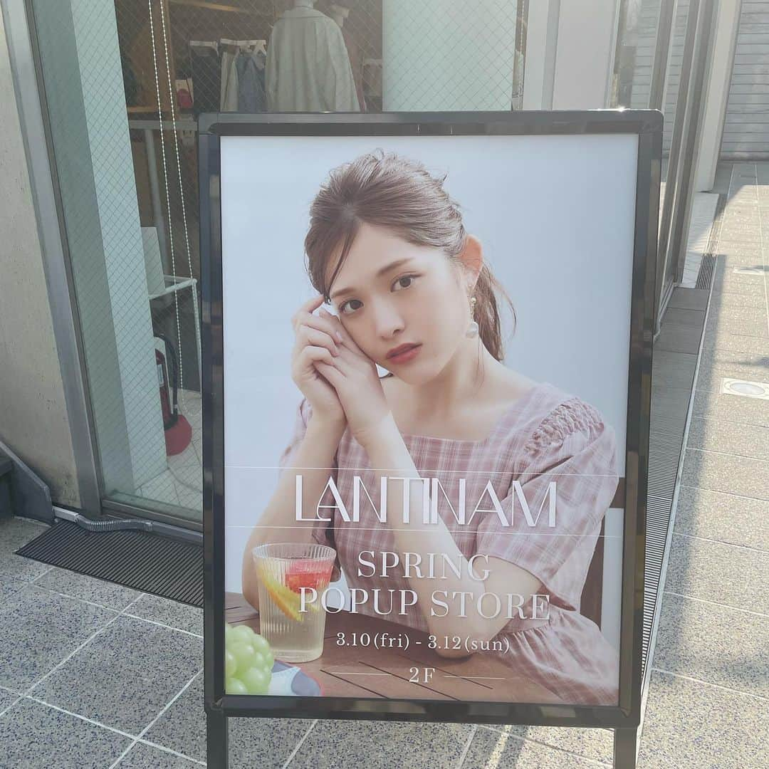 齋れいなさんのインスタグラム写真 - (齋れいなInstagram)「松村沙友理さんプロデュース#lantinam の展示会に招待いただきました🌷  素敵な春服がたくさんでした♡  #lantinam#spring#松村沙友理　さん#展示会#春服#pr」3月11日 23時44分 - itsuki_reina