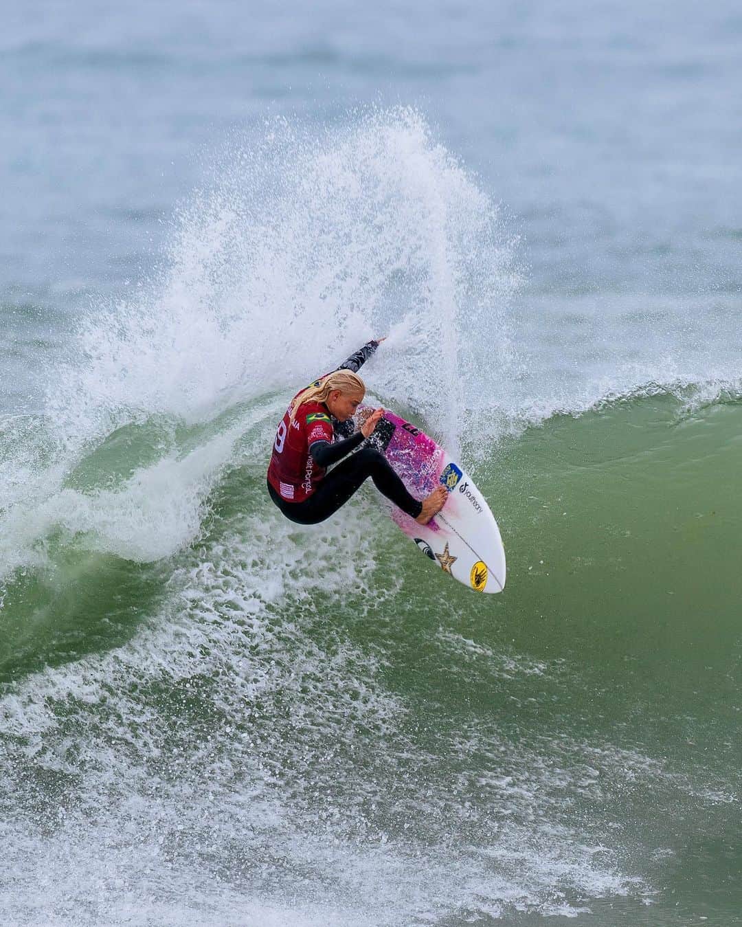 タティアナ・ウェストン・ウェブのインスタグラム：「Supertubos - Peniche 🇵🇹💕💕🇵🇹💕💕 @wsl」