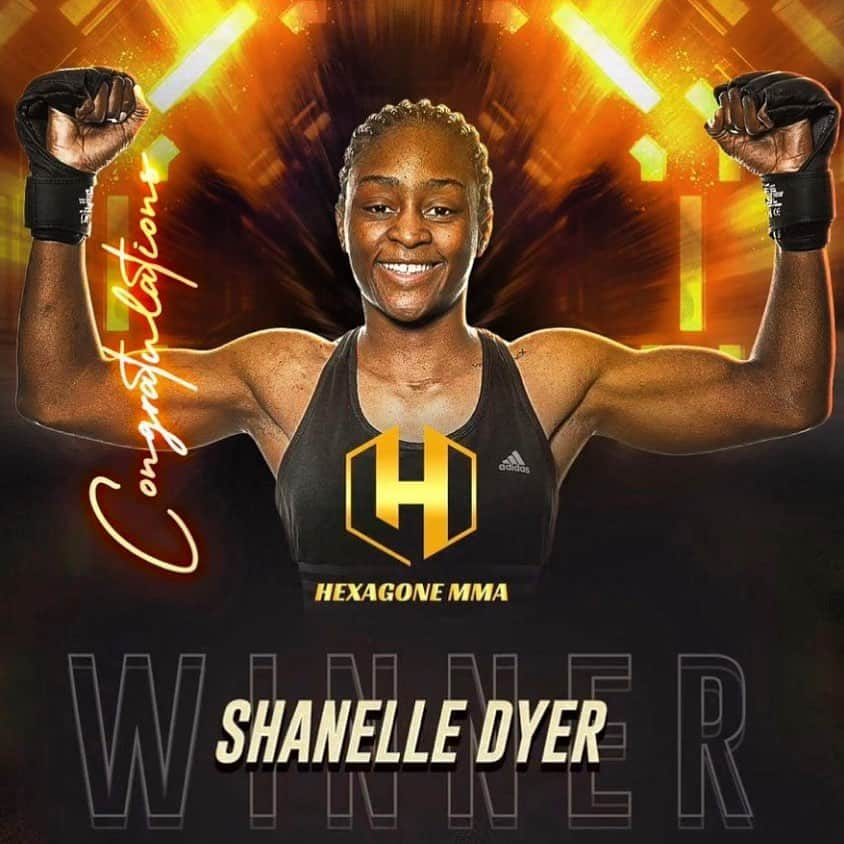 トム・ハーディのインスタグラム：「Congratulations @shanelle_dyer on your Debut 🔥🔥」