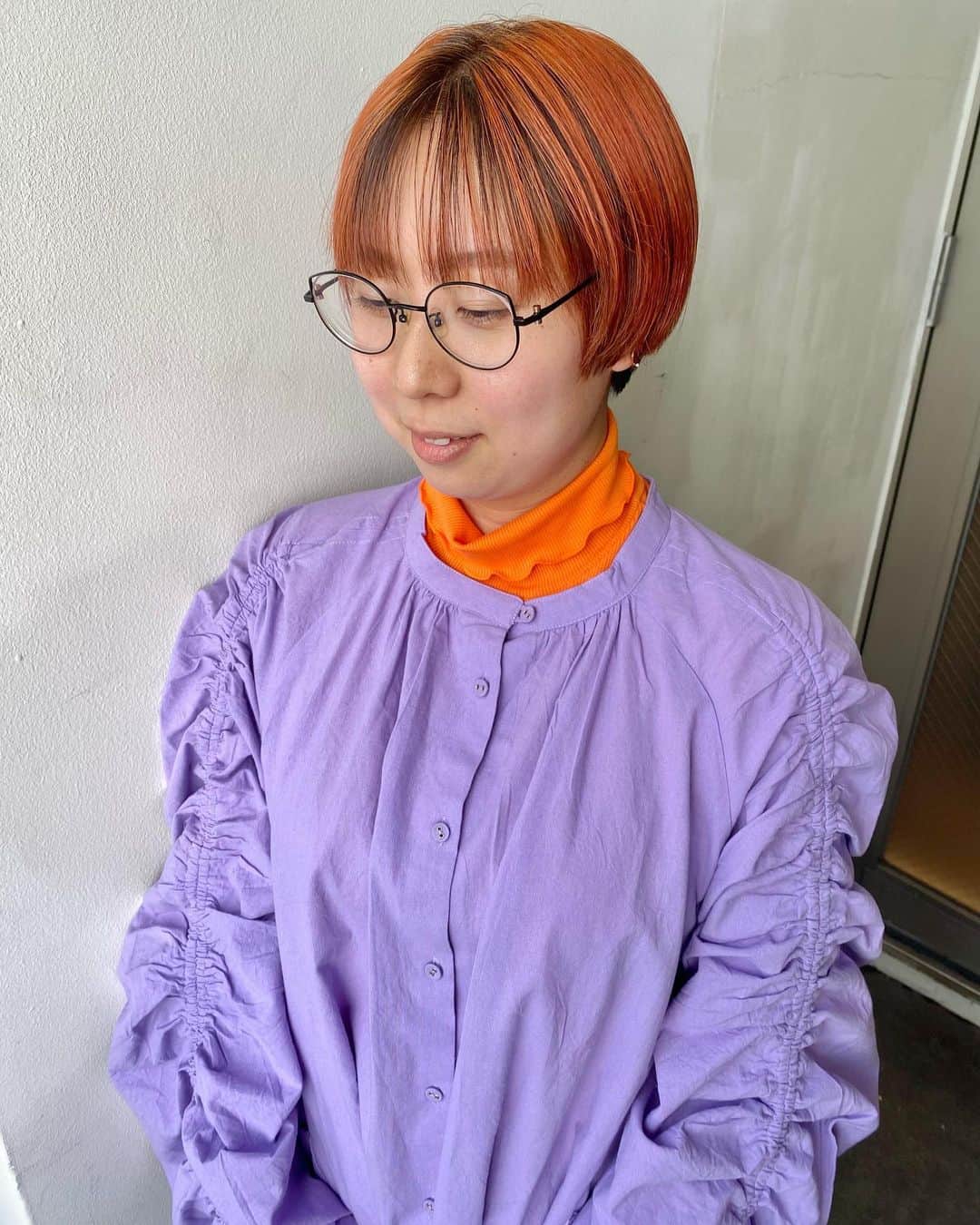 金子真由美さんのインスタグラム写真 - (金子真由美Instagram)「* 春仕様にカットカラー🍊🍊 * ありがとうございます🧡 * #アンブレラカラー  #ショートヘア」3月12日 8時54分 - kanekomayumi12