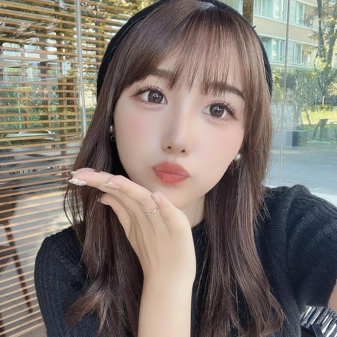 加藤里奈のインスタグラム：「⋆ 最近は WBCに夢中⚾️  #ootd #fashion #instafood #instagram  #hairstyle #outfit #code #instafashion  #ファッション #撮影 #ヘアスタイル #ヘア  #コーディネート #コーデ #今日の服」