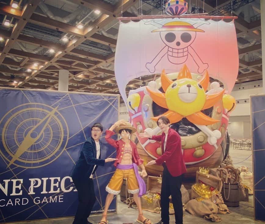 きたばのインスタグラム：「「#ONEPIECEカードゲーム フェスタ2023」 約10000人のワンピカードファンが集結した、それは夢の空間🫶🫶🫶🫶🫶 最高でした🔥🔥🔥🔥🔥  来年度もよろしくお願いします😮‍💨✨ #ワンピカード #ONEPIECE」