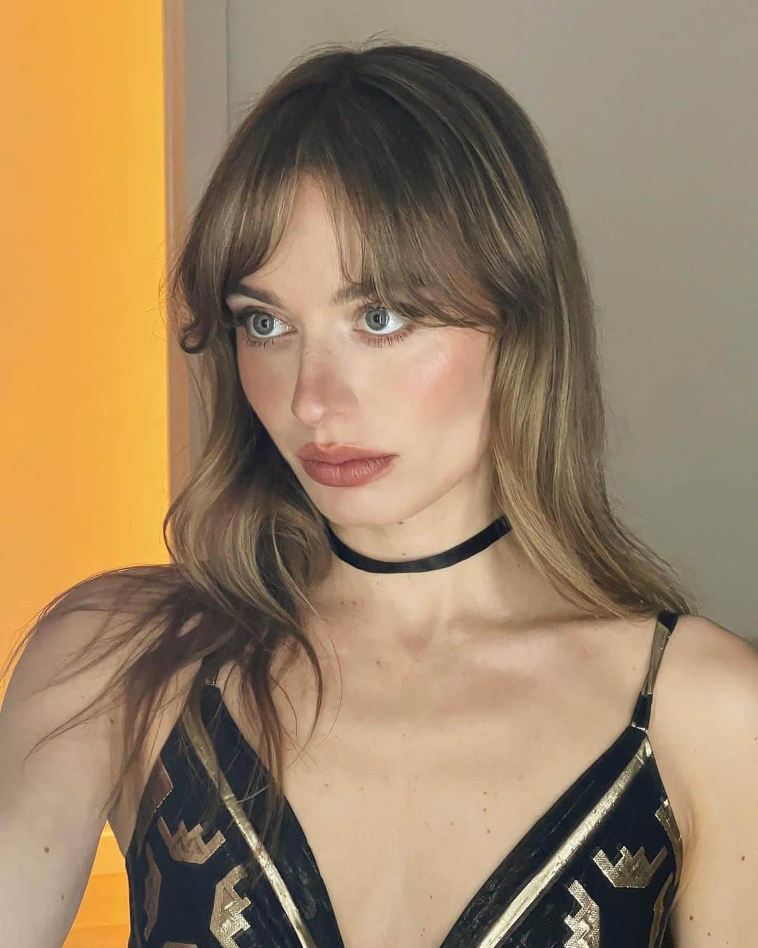 SONYA ESMANのインスタグラム：「in my je ne sais quoi era 🥖」