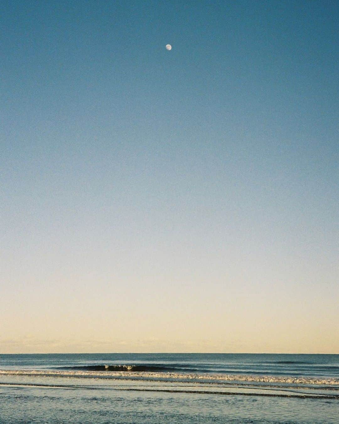 田中裕介さんのインスタグラム写真 - (田中裕介Instagram)「いつかの冬の海景。」3月12日 14時05分 - tnkusk