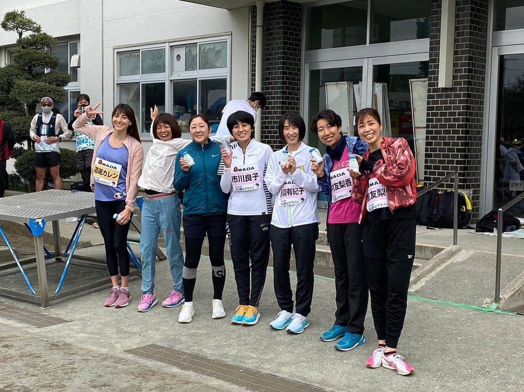 道端カレンのインスタグラム：「・  大山登山マラソン⛰⛩  四年越しで、大会無事に開催できましたー！  そして私も1年半振りくらいに、ぶっつけ本番で走ったら甘く見過ぎてた、めちゃくちゃキツかったけど、楽しかった〜❤️❤️  ゲストランナー、私以外全員オリンピア😆💓💓 仲良くしていただいて光栄でしたー！！」