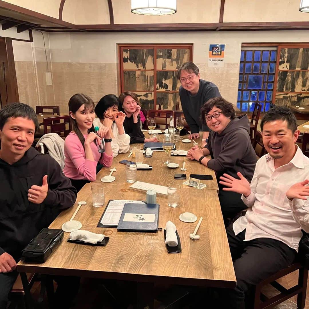 森川亮のインスタグラム：「友人達と。久しぶりに会いました。」