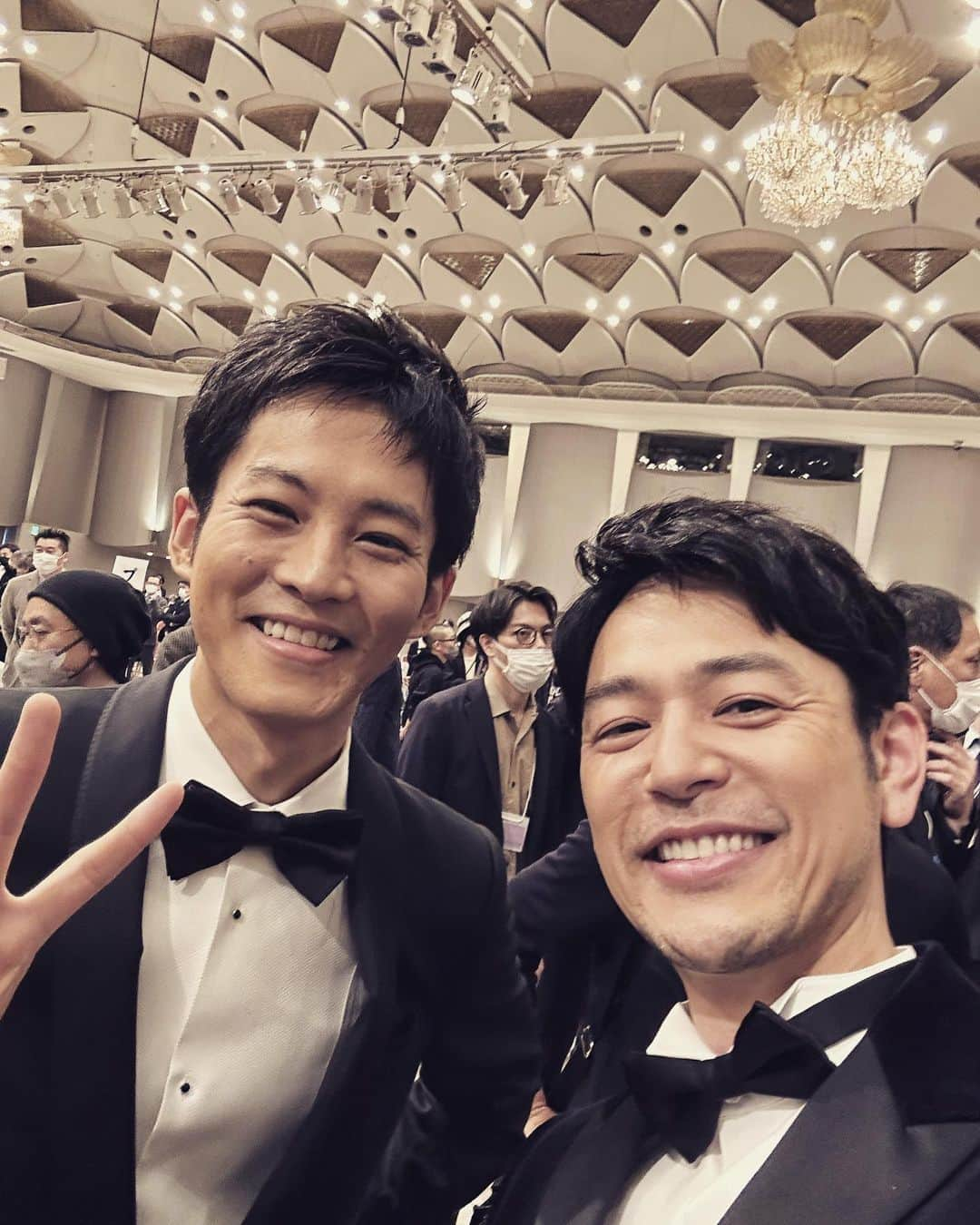 妻夫木聡さんのインスタグラム写真 - (妻夫木聡Instagram)「流浪の月、素晴らしかった  いつか共演したい人  #松坂桃李 #日本アカデミー賞 #ある男 #流浪の月」3月12日 15時02分 - satoshi_tsumabuki_official