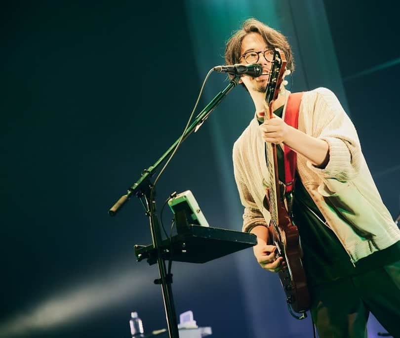後藤正文のインスタグラム：「ASIAN KUNG-FU GENERATION  ONE WEEK WONDER'23 at KT Zepp Yokohama   M1 ブルートレイン M2 荒野を歩け M3 宿縁 M4 ソラニン M5 転がる岩、君に朝が降る M6 今を生きて  En Be Alright   Photographer @tetsuyayamakawa   全バンド、とても素敵でした。どうもありがとう。  #asiankungfugeneration #yokohama」