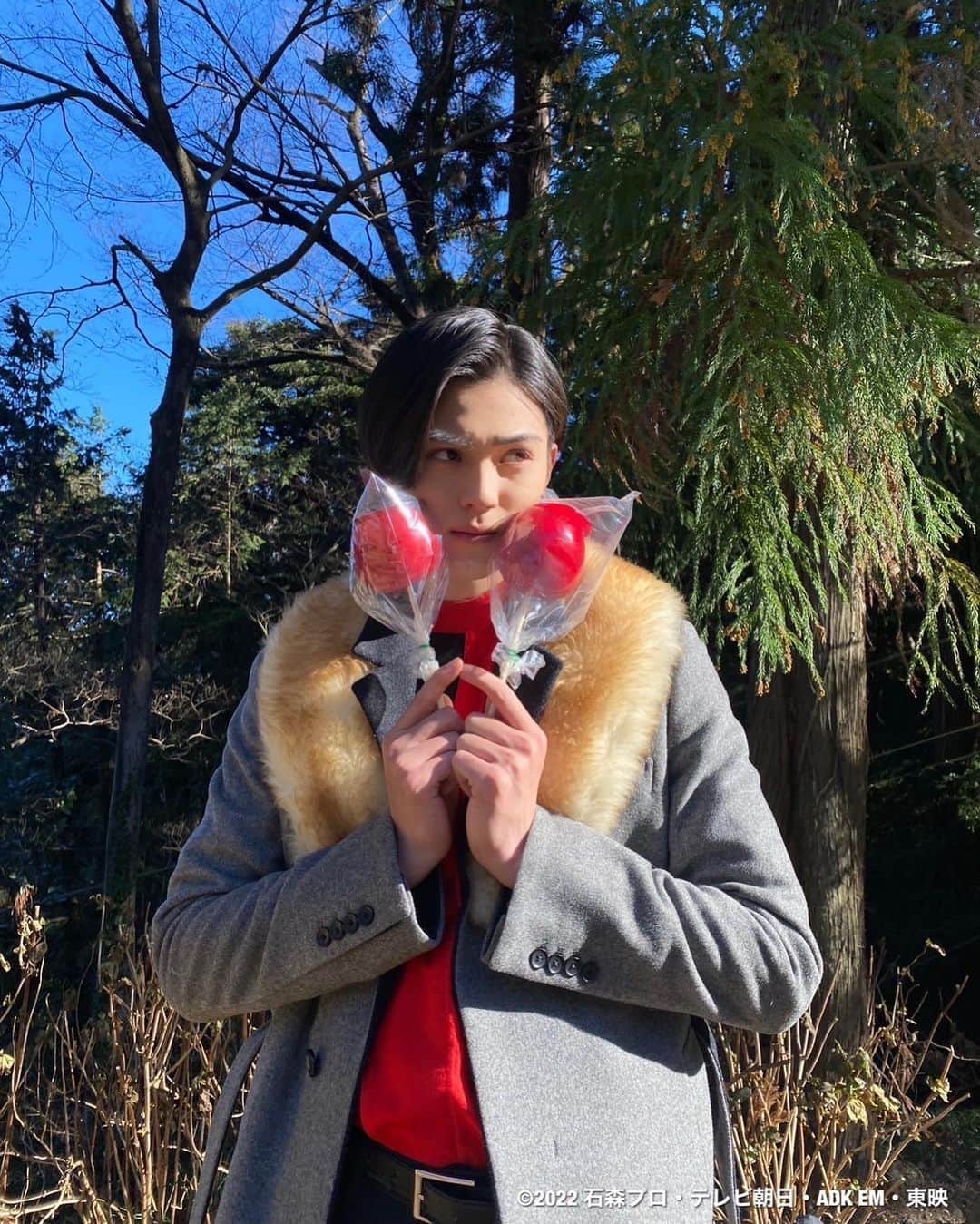 のインスタグラム：「#26🦊 Thank you .  ギーツ第二形態『ブーストマークⅡ』 どうでしたか?🦊🔥 凶暴を超えて強すぎましたね… . 来週の27話 【戦国ゲーム】お楽しみに⚔ . #仮面ライダーギーツ」