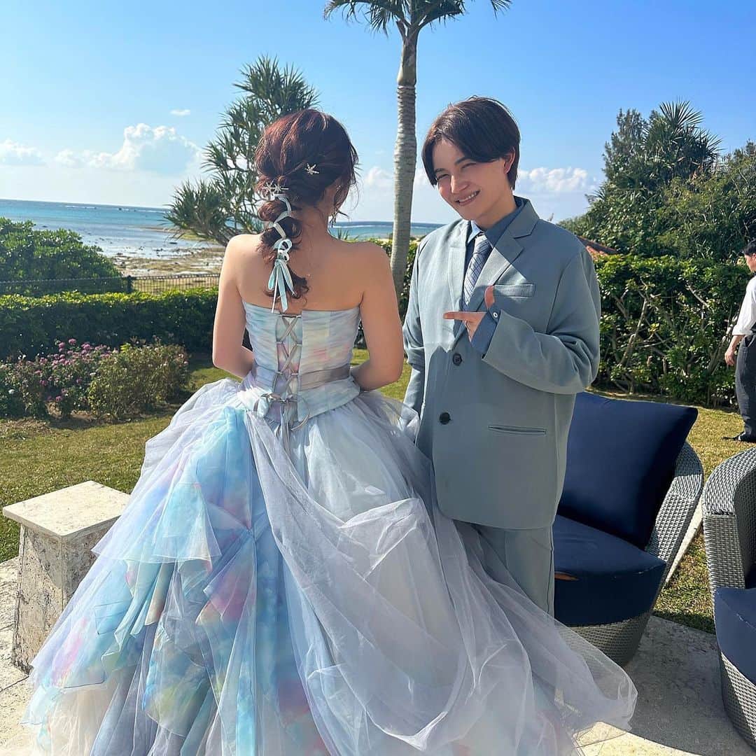 やっぴのインスタグラム：「姉の結婚式に沖縄まで行ってきたよ💒 おめでたい！！！！！」