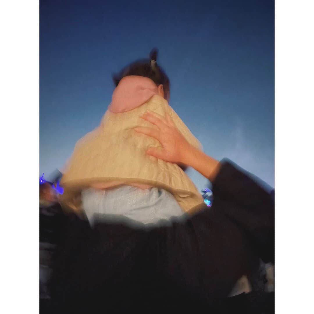 野尻美穂さんのインスタグラム写真 - (野尻美穂Instagram)「初めて見た景色と見慣れた景色のなんとなく感じる差。😂  #tokyodisneysea #どちらも推せるけど4枚目だけ😂 #youtube」3月12日 18時06分 - miho_cocoa