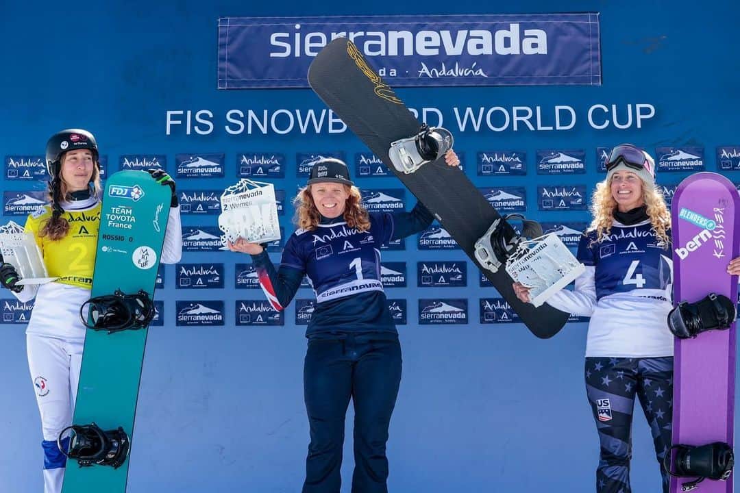 のインスタグラム：「Had a successful weekend in Spain! Super excited about placing 🥉 in the first World Cup. Headed to the next stop in Veysonnaz 🇨🇭」