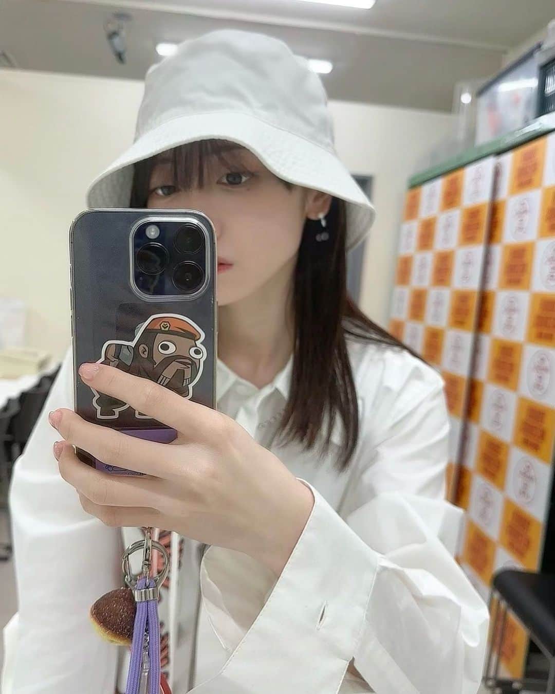来栖りんのインスタグラム：「「やれやれ、こいつは後で膝にくるな。」」