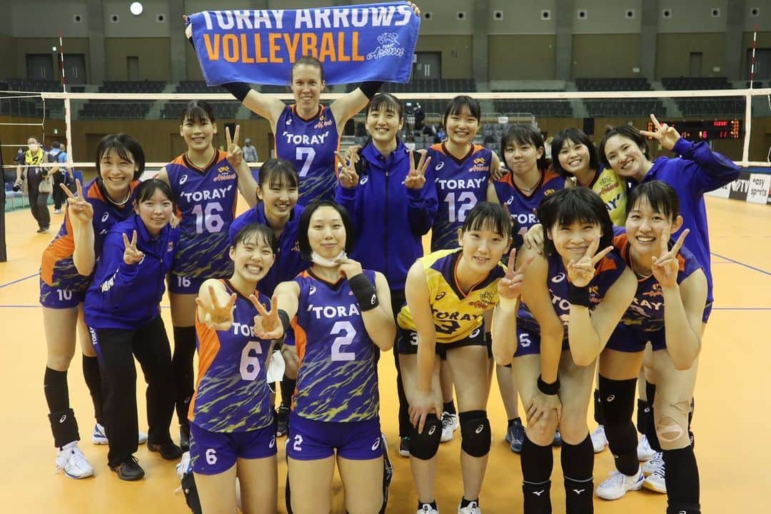 のインスタグラム：「・ 23.24勝目🧡‬ レギュラーラウンドもあと3試合。 1戦1戦全力で…✊  愛知大会も沢山のご声援をありがとうございました🌈 来週は私の地元でもある岡山で試合です🍑 しっかりいい準備をして頑張りたいと思います！ 引き続き応援よろしくお願いします💘」