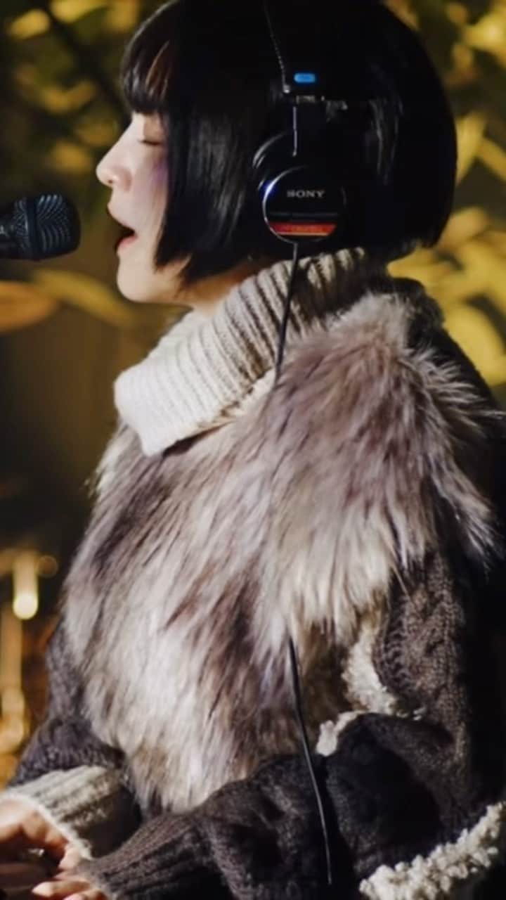 佐々木萌のインスタグラム：「snowy「体温」studio live #amazonmusicstudiotokyo」