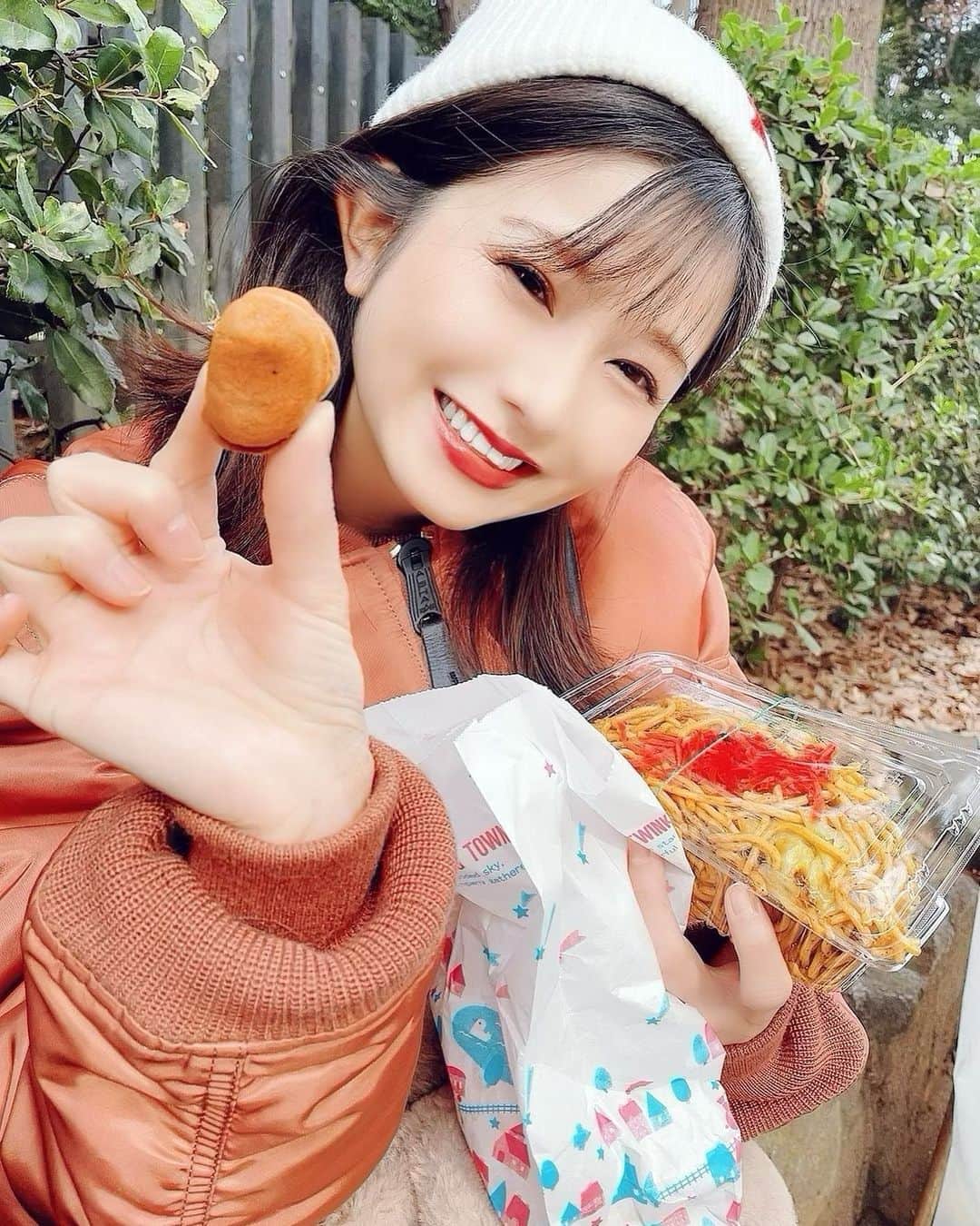 谷川愛梨のインスタグラム：「🐒🫶」