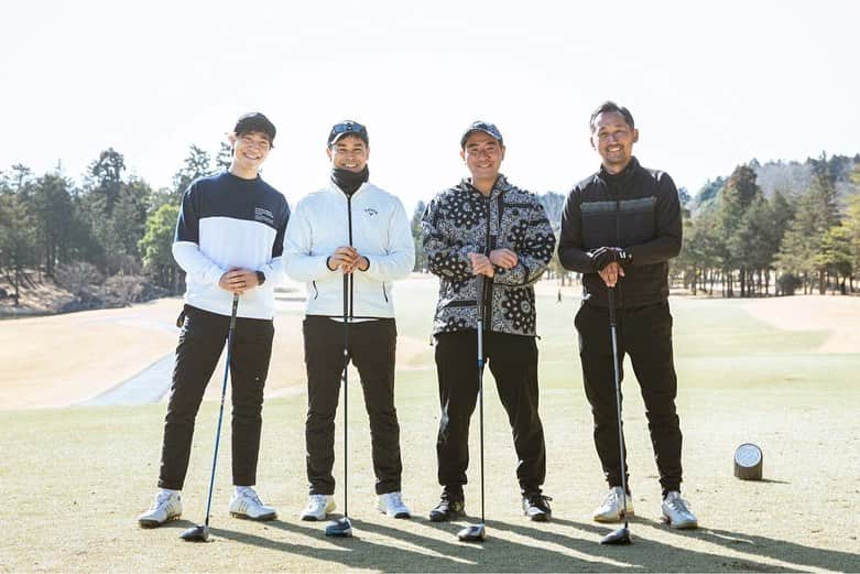 田中隼人のインスタグラム：「こないだ豪華メンバーのコンペに呼んでいただき、参加してきました🏌️‍♂️🏌️‍♂️  知ってる方がほとんどいなかったんだけど、楽しくラウンドできて良かった🤗🤗  もっとゴルフ上手くならなくては…。  @shunsuke_watanabe さんありがとうございました！  #viridarideserta #viridarigolf #viridaridesertacup #ゴルフ男子  #ゴルフ初心者おじさん」