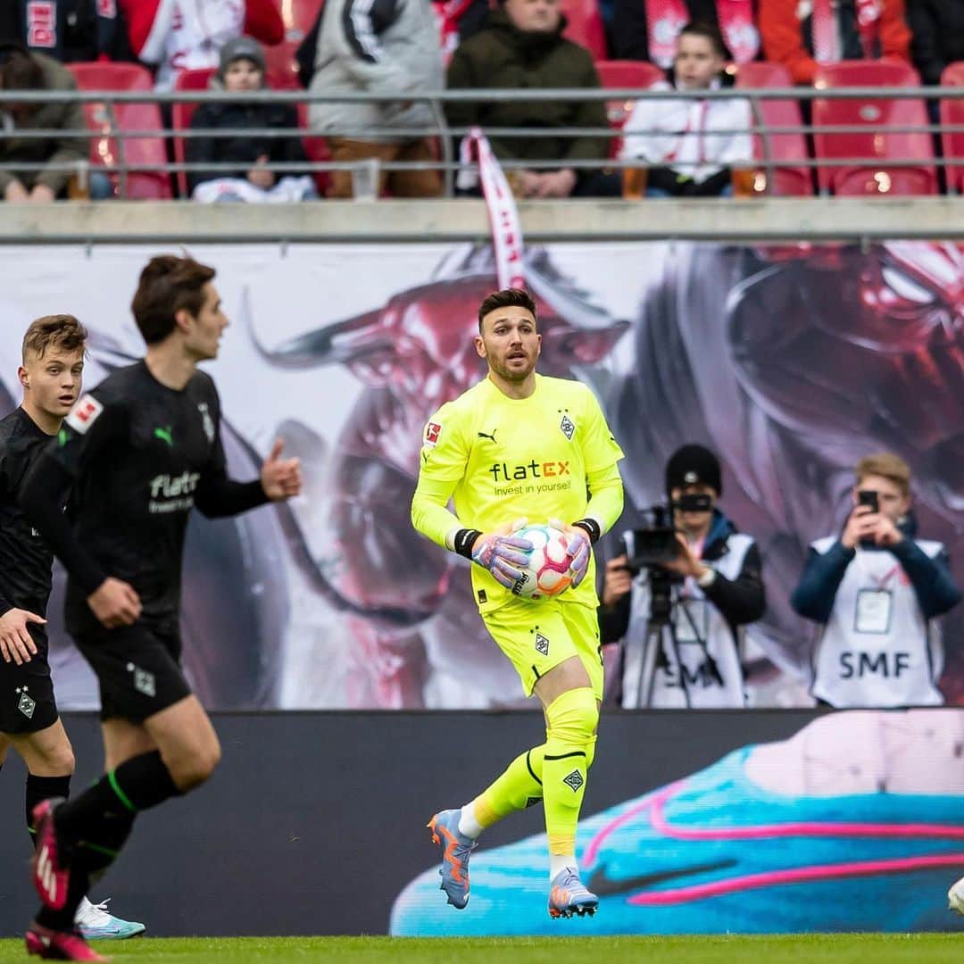 トビアス・ジッペルのインスタグラム：「⚽️」