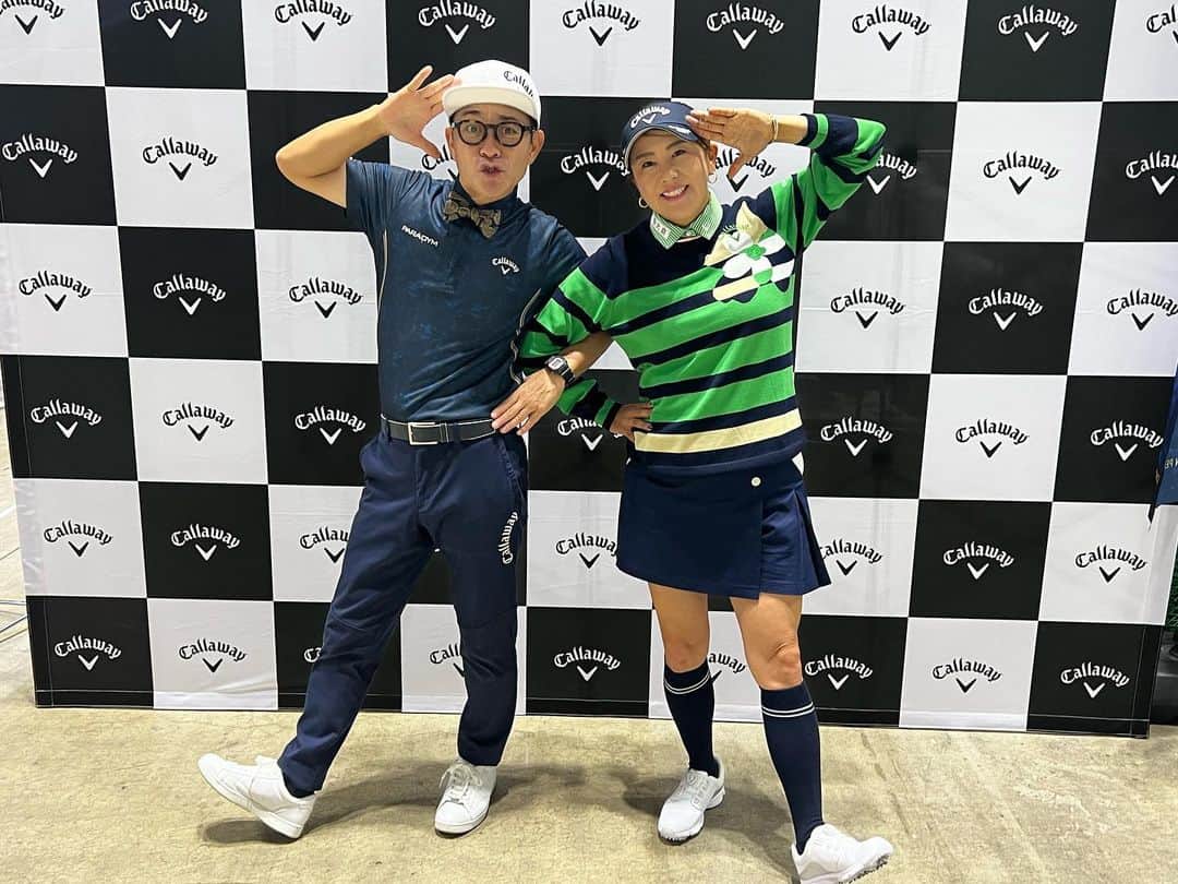 佐伯三貴のインスタグラム：「JAPAN GOLF FAIR 2023⛳️  今年もお邪魔させていただきました☺️❣️  今年も黒カンさんのナイスカントリーなMCで大反響でした🤗  沢山のご来場ありがとうございました🥰  @kuroda.cc  @love_callaway  @callawaygolf_japan  @callawayapparel_japan」