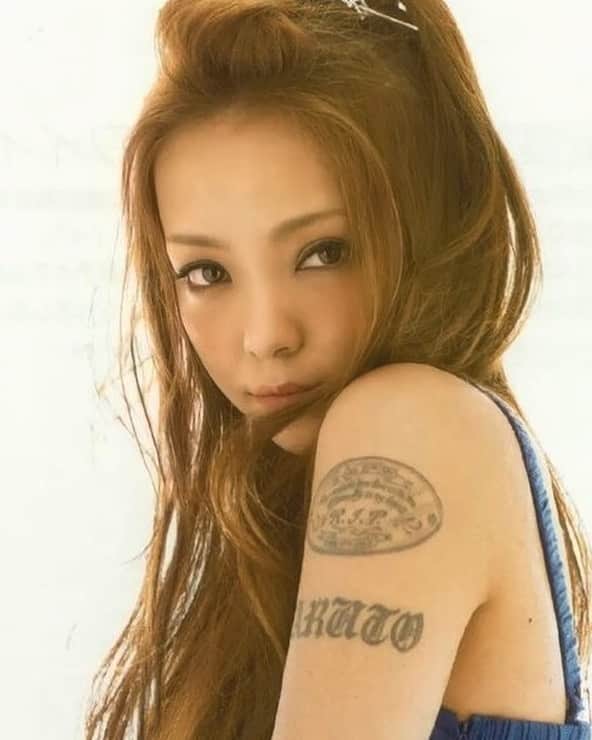 安室奈美恵　ファンアカウントのインスタグラム：「✨Japanese great songstress "NAMIE AMURO"✨ ✨Please enjoy her wonderful song and dance✨  #安室奈美恵 #namieamuro #amuro#namie #music#live#style #beauty#cute#happy #smile#笑顔#peace #かわいい#大好き #love#singer#diva #swag#cool#tbt #fashion#nature#hair #dance#friend」