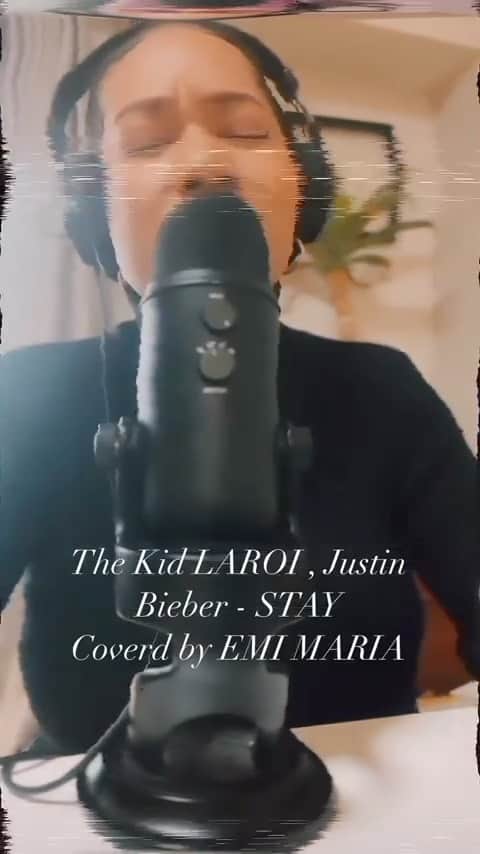 EMI MARIAのインスタグラム：「The Kid LAROI, Justin Bieber - STAY Covered by EMI MARIA  This is my son’s favorite song🌸 息子がフォートナイトで好きになった曲歌ってみた🥷🌸  #justinbieber  #thekidlaroi  #cover  #japan #tokyo #singersongwriter」