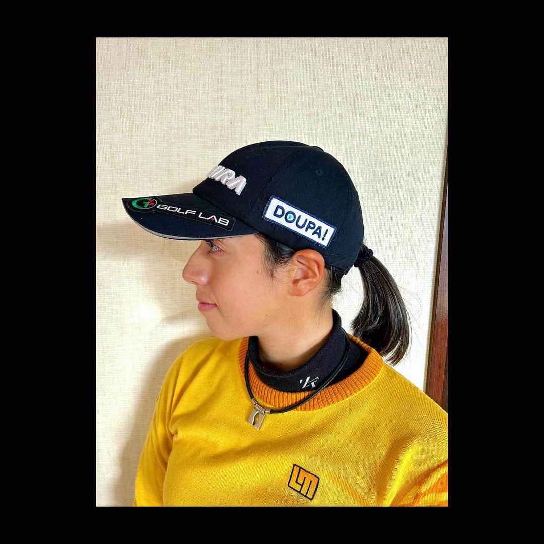 のインスタグラム：「三年前からスポンサー契約していただいている、インフォームシステム株式会社様のワッペンが変わりました！  DOUPA!ポータル は、企業や会員組織が動画を利用したコミュニケーション、情報共有や研修をすぐに始めることができるクラウドシステムです。 また、既存顧客への商品やサービスの情報発信、オンラインセミナー、学会、イベントなど、動画を活用した顧客とのコミュニケーションにも利用できるみたいです🙆‍♀️  もう少しで開幕ですが、今年も頑張ります⛳️🔥  #インフォームシステム株式会社 #doupa #ドーパポータル #ドーパ」
