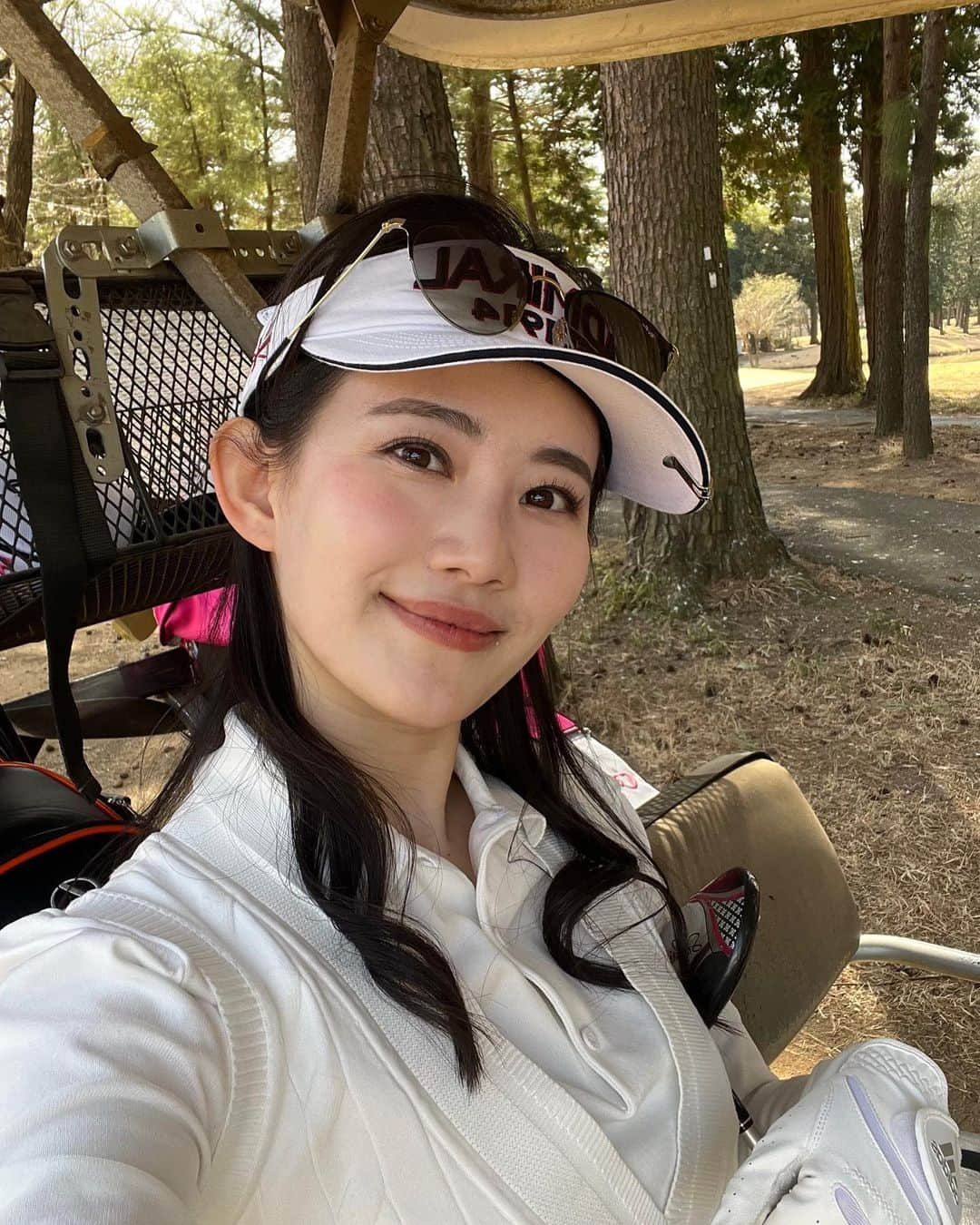 勝田梨乃のインスタグラム：「⁡ 今年初めてのラウンド⛳️ 天気も良くて最高だった〜」