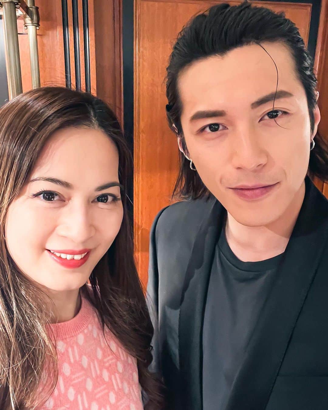 Ruby Kwanさんのインスタグラム写真 - (Ruby KwanInstagram)「To celebrate the reopening of @Gucci Canton Road Flagship. 💕  #guccihongkong #numberonepr @numberoneprhk #rubykwan #jeffreyngai #jeremywong」3月13日 9時24分 - rougecloset