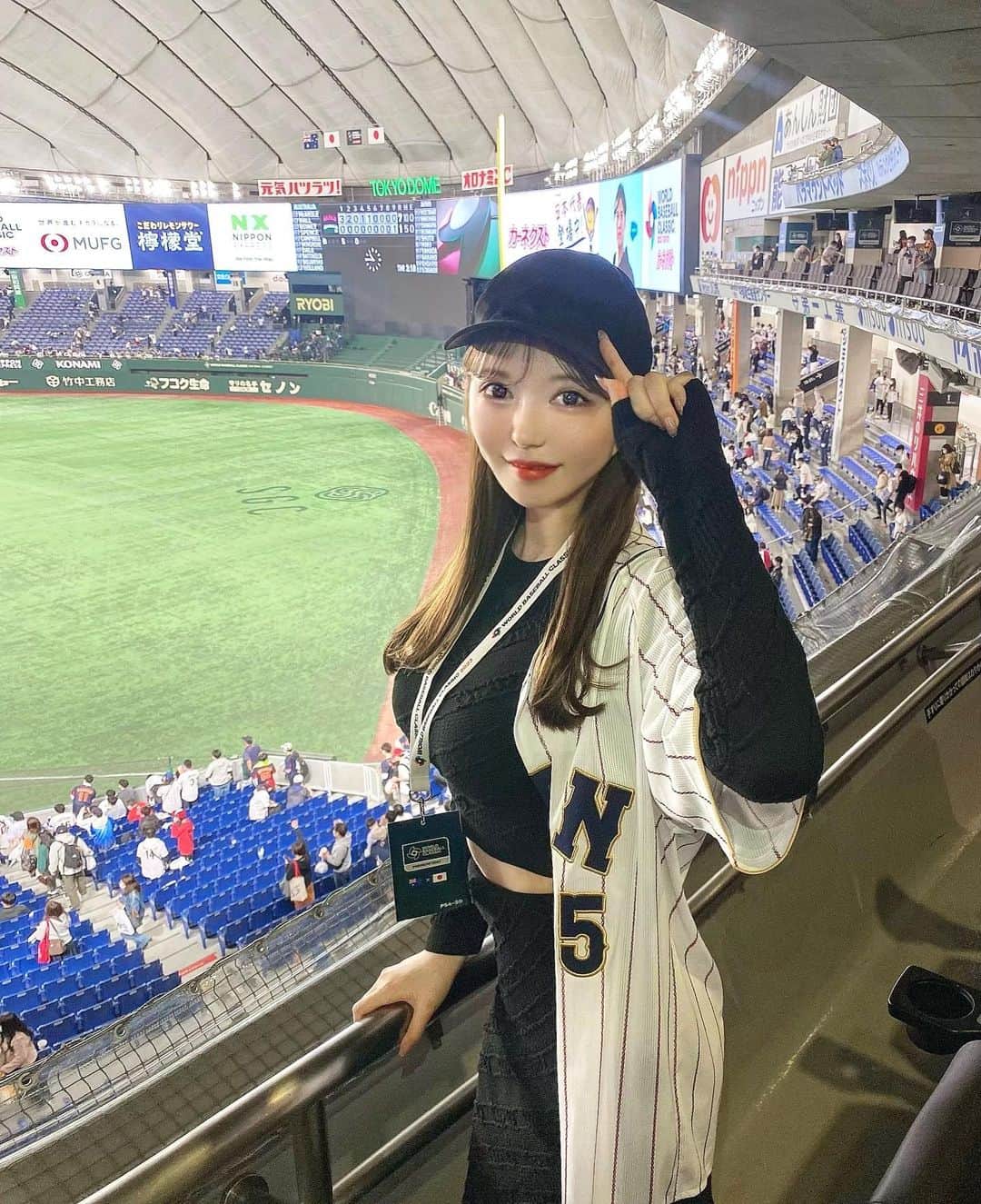 のインスタグラム：「🇯🇵準々決勝出陣おめでとうございます🇯🇵🤍 侍ジャパンファイティン⚾️💫  #東京ドーム  #wbc  #野球  #野球観戦  #wbc2023  #tokyodome  #スポーツ観戦  #日本  #日本頑張れ  #侍ジャパン  #野球応援」
