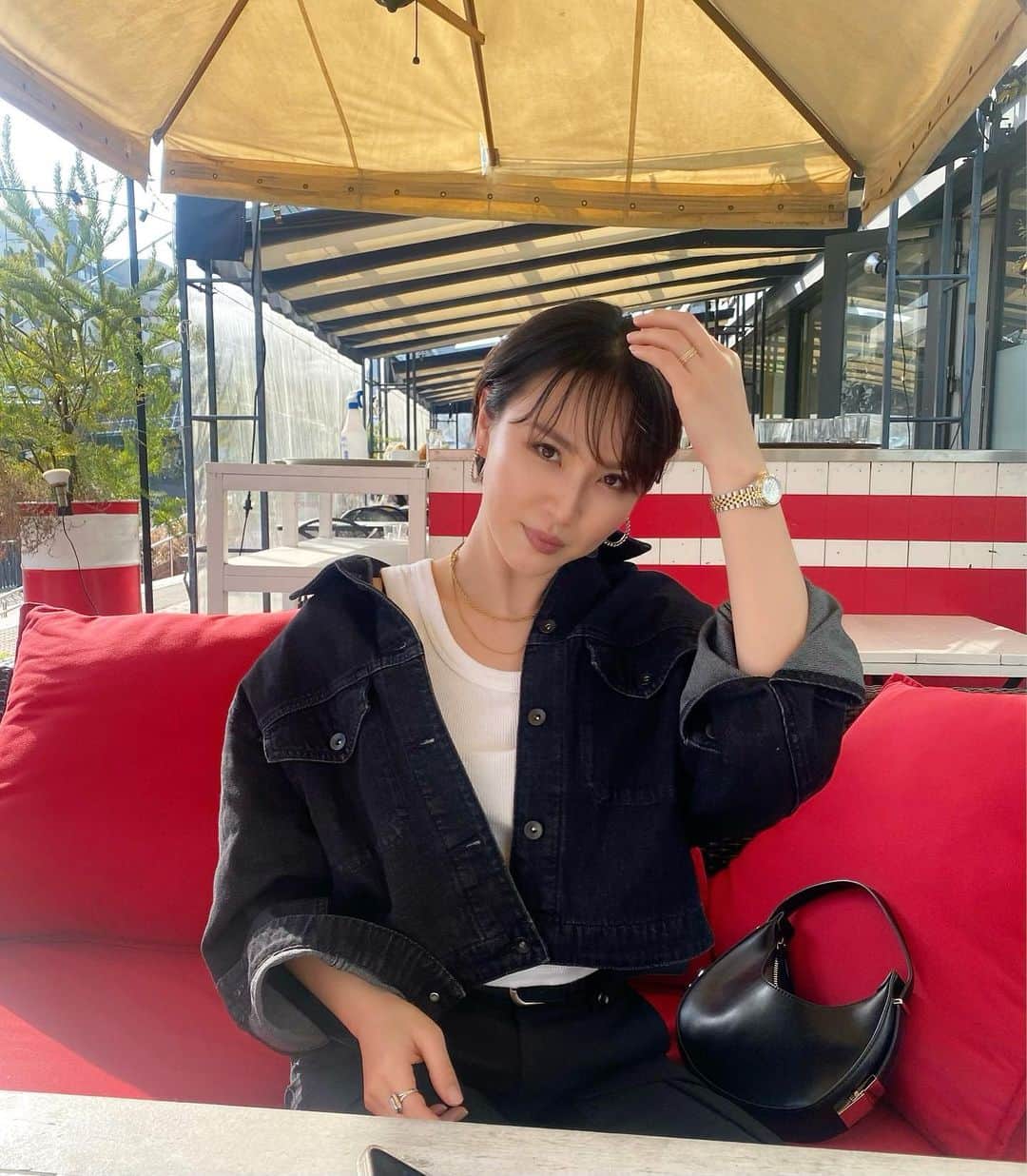 のインスタグラム：「⛱💭」
