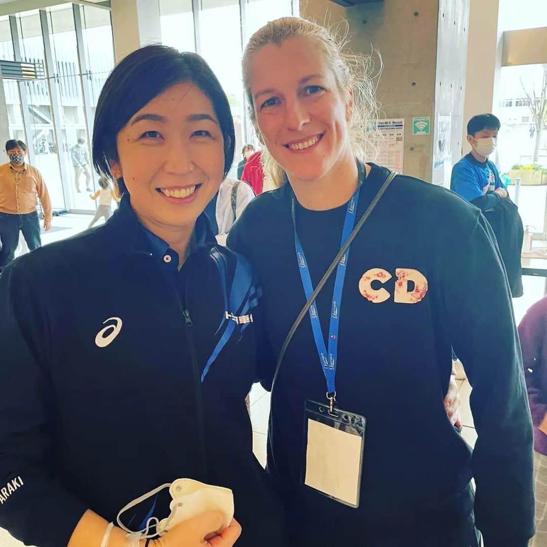 ミア・イエルコフのインスタグラム：「So many times we were rivals but it is always a pleasure to see you @erika_araki_official  Big respect and good luck with all of your endeavors. Until we meet again #Japan #legendary」