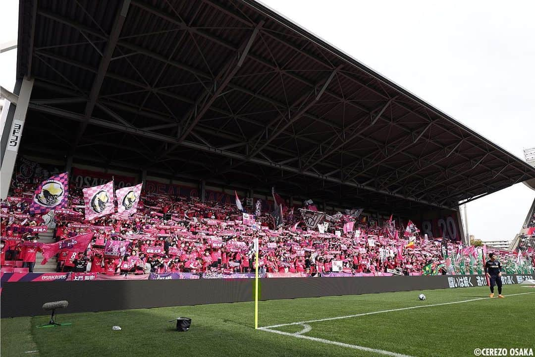 松田陸さんのインスタグラム写真 - (松田陸Instagram)「応援ありがとうございました‼︎  #cerezo #osaka #松田陸 #シンジくん #ムツ #ナイスゴール」3月13日 12時10分 - riku_matsuda_02_official