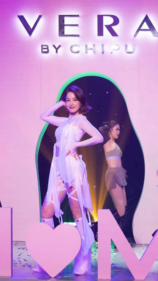 Chi Puのインスタグラム：「@verabychipu Launch Event 🤎」