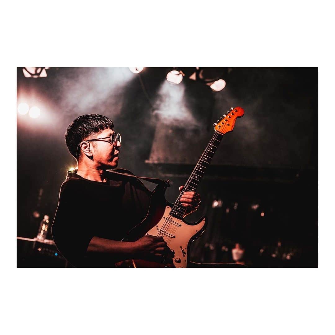 HIDEのインスタグラム：「HOME TOUR ありがとうございました🔥  次はKITAKAZEで会いましょ！  #noisemaker  Photo @nekoze_photo」