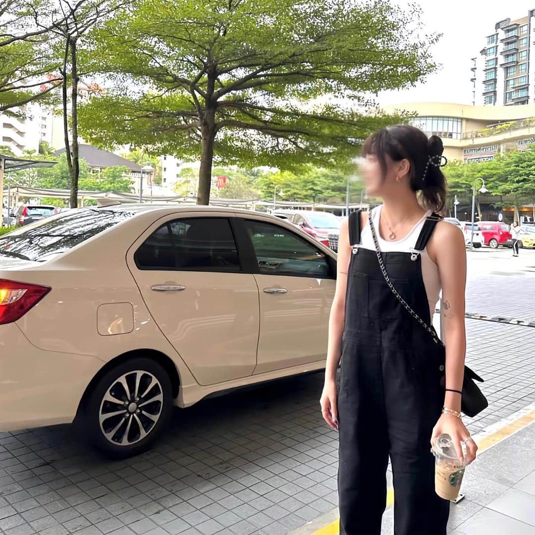 仲本莉絵瑠のインスタグラム：「1人旅in韓国→マレーシア5泊6日❣️ 幸せすぎたのと同時に自分のバカさを改めて実感した😺  #日焼け止め全く塗っておらぬ  #ほんで日本食しか食べてない #ほんで野郎」