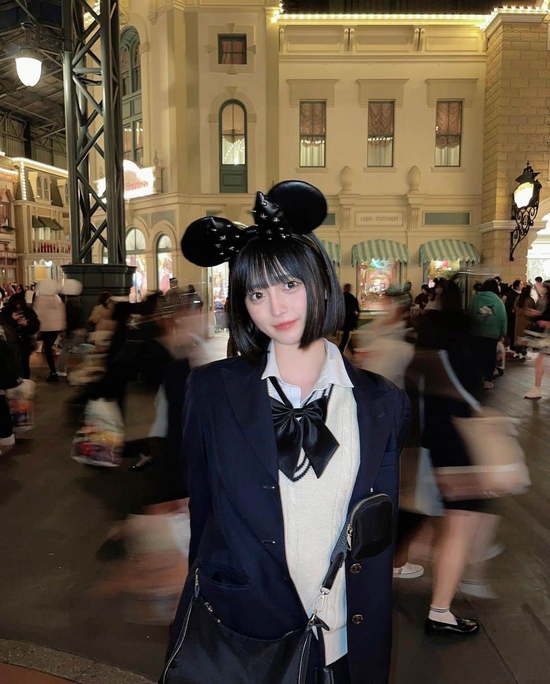 益田珠希さんのインスタグラム写真 - (益田珠希Instagram)「でぃ！   #アイドル  #idol  #04  #2004  #ディズニー #disney  #disneyland  #制服  #制服ディズニー  #japan」3月13日 23時30分 - tamaki_masuda_box