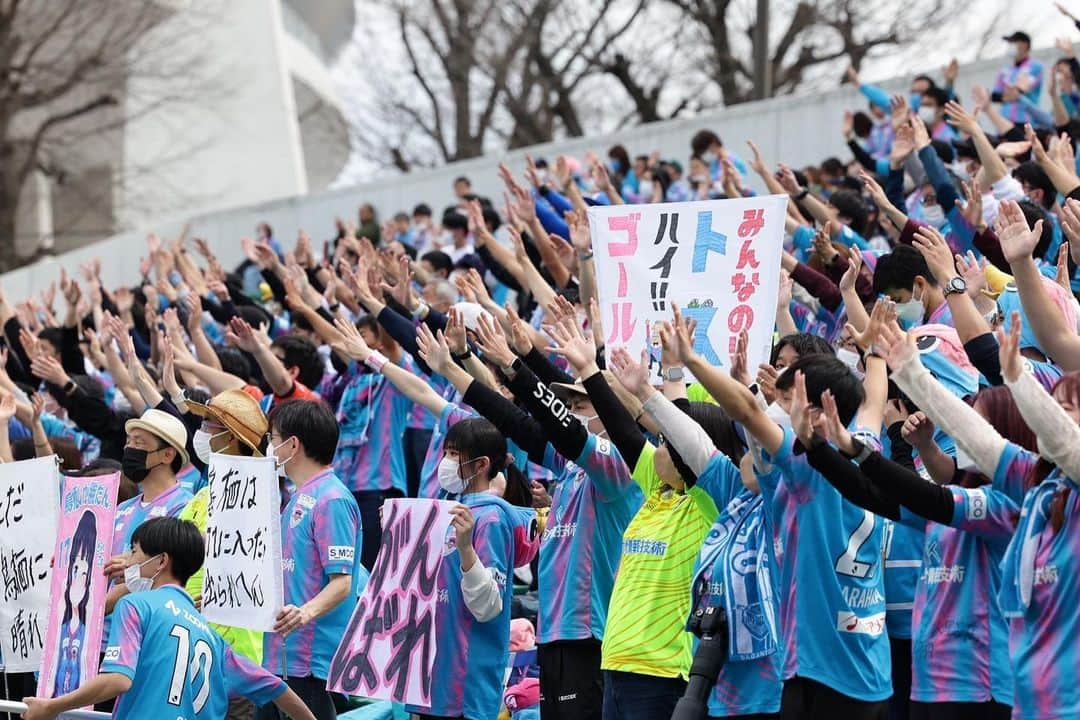 小川佳純のインスタグラム：「. 3/12(日)J1第4節vsセレッソ大阪1-2 lose  悔しい敗戦。 次節ホームで勝つ為にまた良い準備を！  #サガン鳥栖」