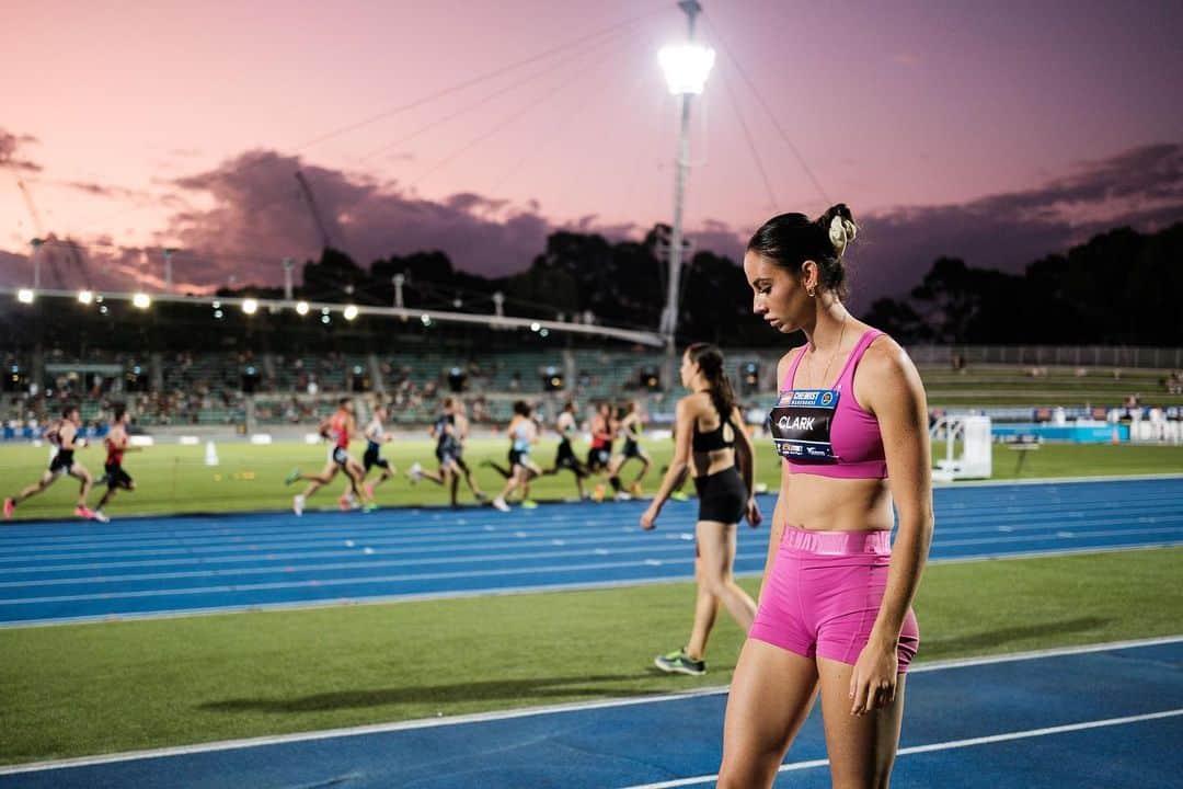 トミーシャ・クラークのインスタグラム：「at least my comp gear is cute @p.e.nation  📸 @chrishuang95」
