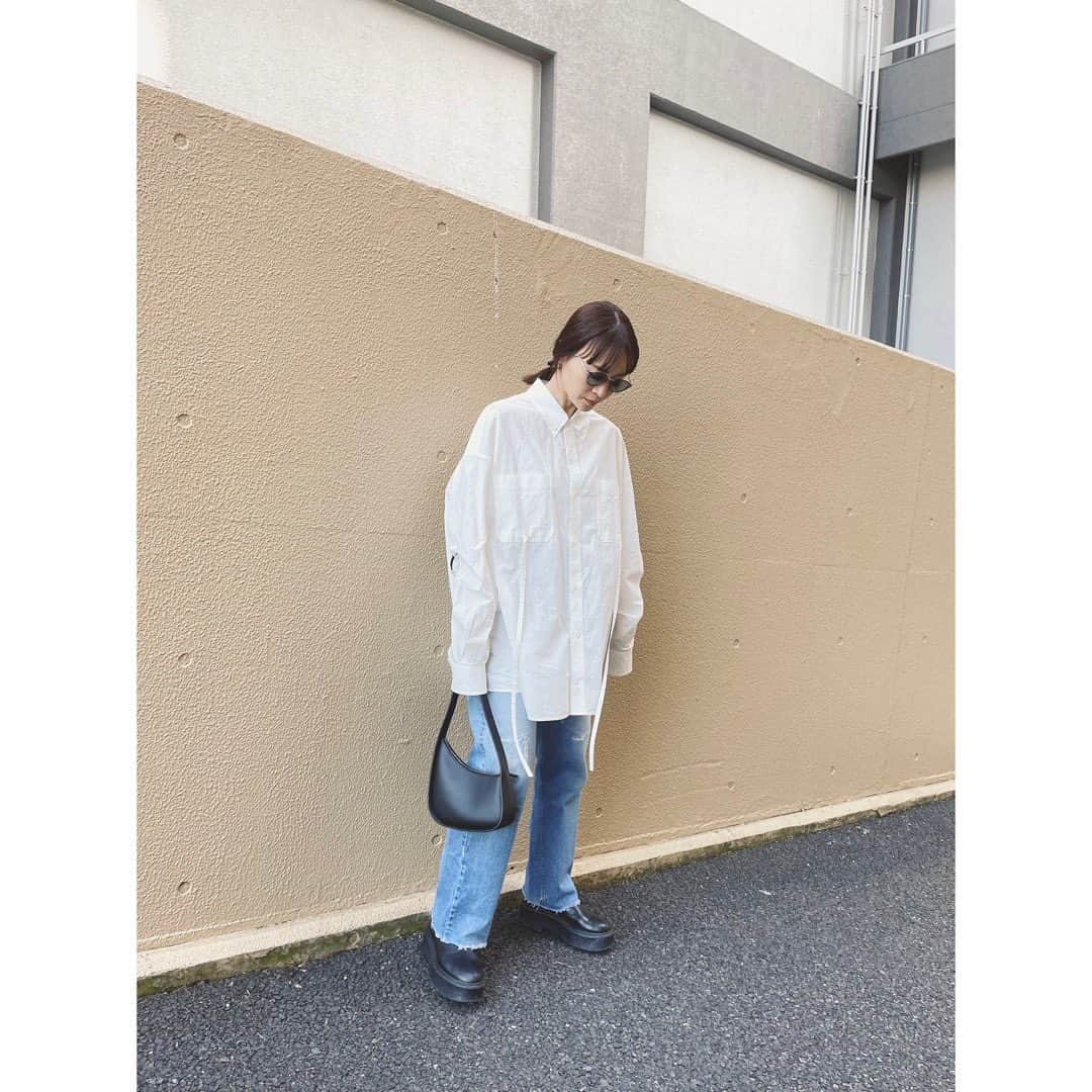 野尻美穂さんのインスタグラム写真 - (野尻美穂Instagram)「あーシャツがすき！  @nomat_official」3月13日 18時26分 - miho_cocoa