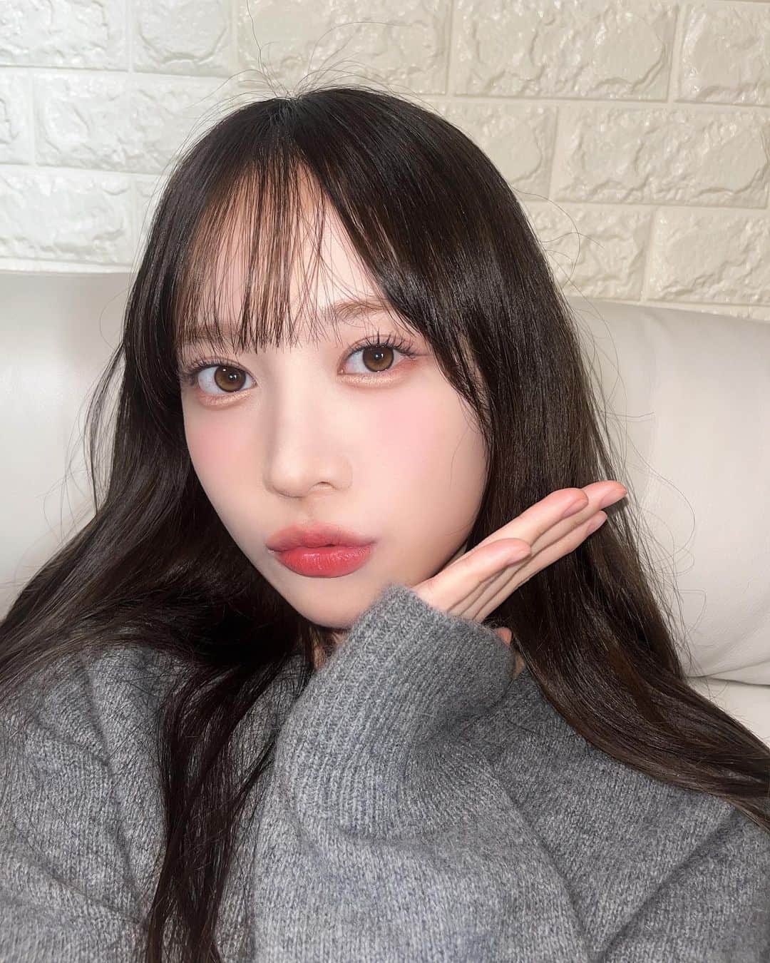 のインスタグラム：「このメイクの仕方TikTokに載せた🧚🏻‍♂️どうかな？👴」