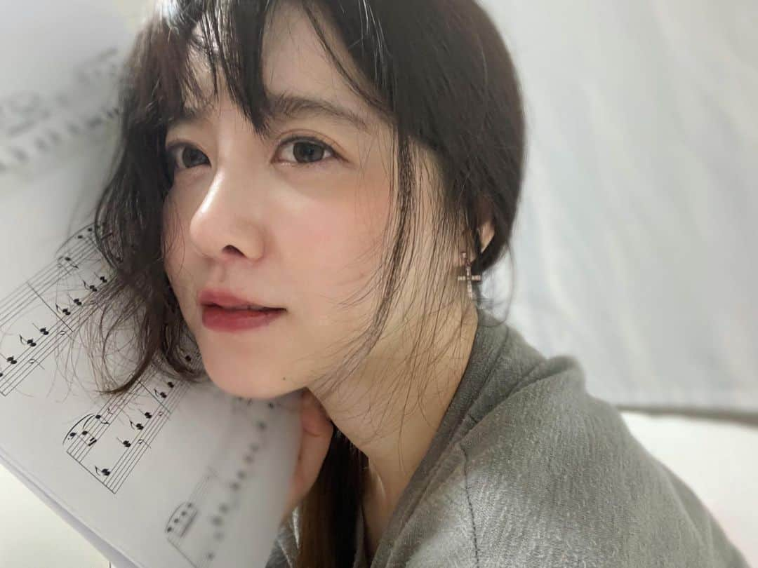 ク・へソンさんのインスタグラム写真 - (ク・へソンInstagram)「세수하기전에 예쁜척좀 할게요♥️잘자요!」3月13日 19時43分 - kookoo900