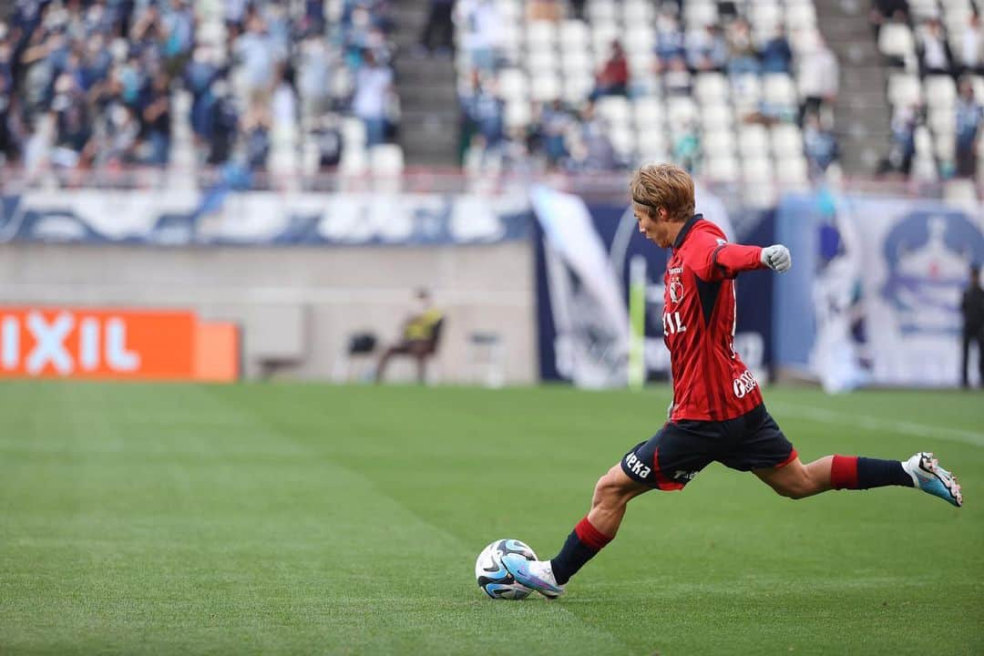 土居聖真さんのインスタグラム写真 - (土居聖真Instagram)「+1🦌 2023.3.12 @kashima.antlers   #300試合 #関わってくれた全ての人に感謝  #止まらず進み続ける」3月13日 19時59分 - doi.shoma_official