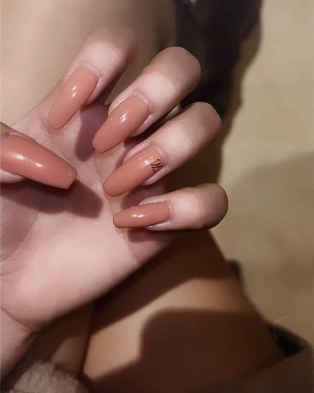 大野瑞希のインスタグラム：「春ネイル💅載せるの忘れてた🥺」