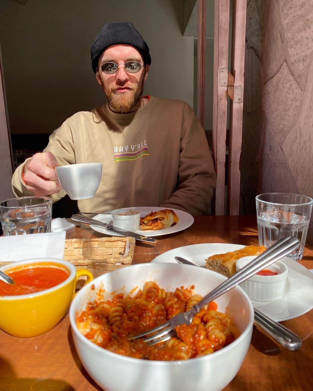 ザック・バランスキーさんのインスタグラム写真 - (ザック・バランスキーInstagram)「🍝☕️🥕」3月13日 21時18分 - zackab10