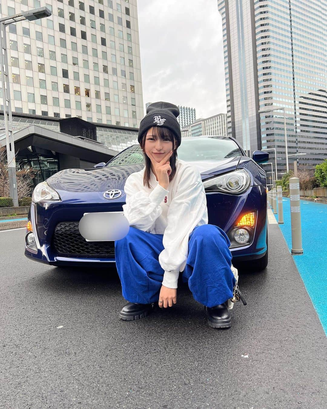 渚みつきのインスタグラム：「愛車でのドライブ作品、撮ってきた💙  #愛車  #86  #相棒  #かっこいい音響かせてきた」