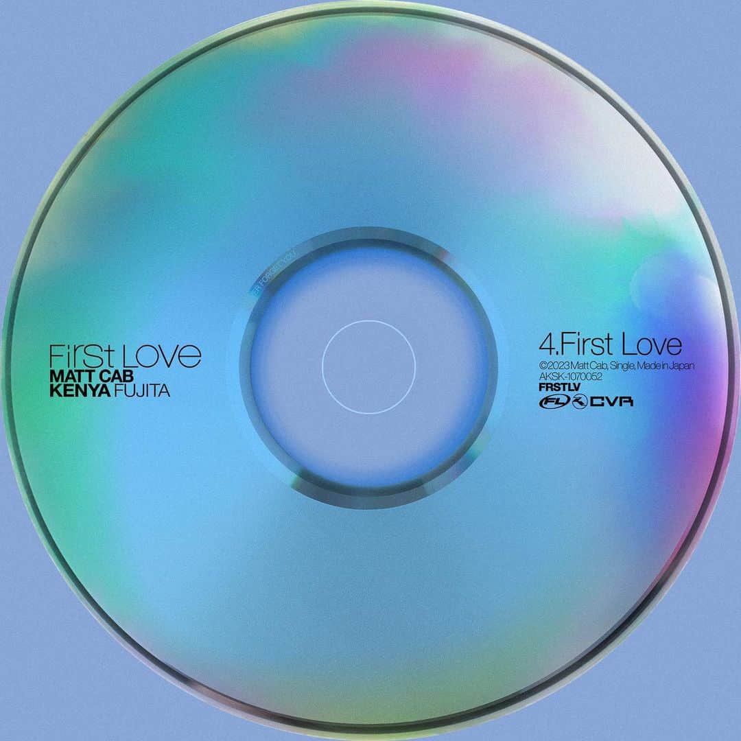 マット・キャブのインスタグラム：「“First Love” full version drops on streaming platforms at midnight.  Thanks for all the love 🤍   宇多田ヒカルさん  ”First Love” (99) 公式 Coverを 今夜リリースさせて頂きます。」