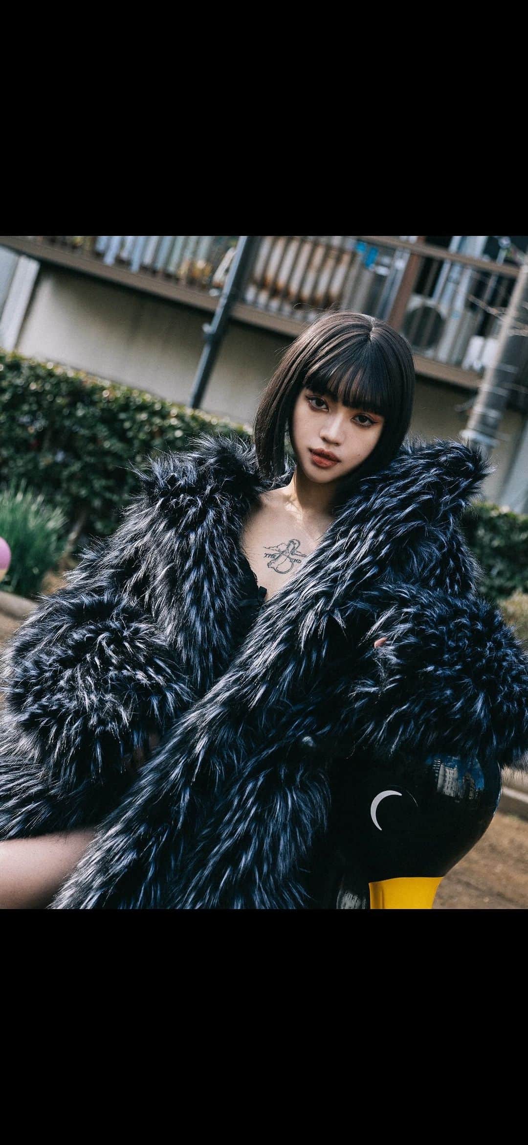 のインスタグラム：「Black🐈‍⬛」